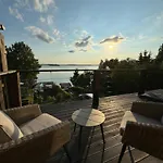 Nad Jeziorem Dobskim Mazury *