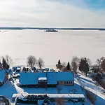 Nad Jeziorem Dobskim Mazury Alojamento de Turismo Selvagem