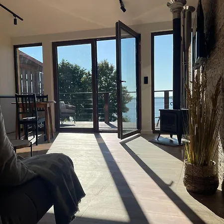 Nad Jeziorem Dobskim Mazury